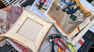 stretching small paintings